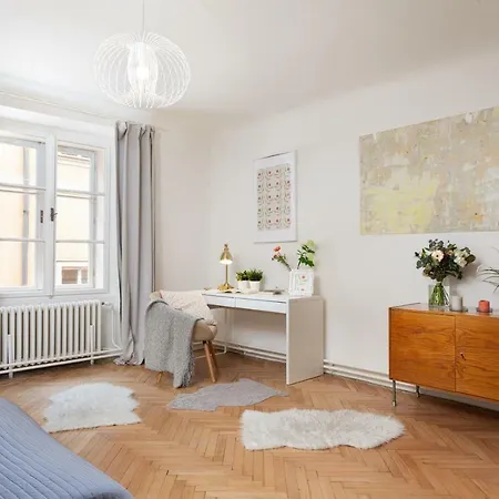 Old Town Square Michalska Appartement